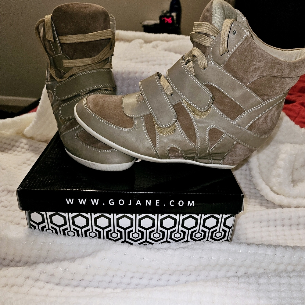 Casual Sneakers